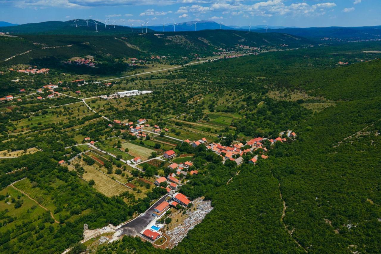 Villa On Stone Velika Čista Eksteriør bilde